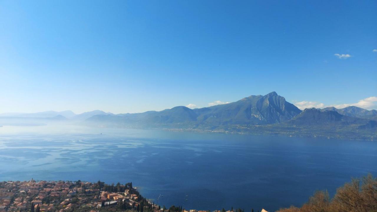 Garda Panoramic House Lägenhet Albisano Exteriör bild