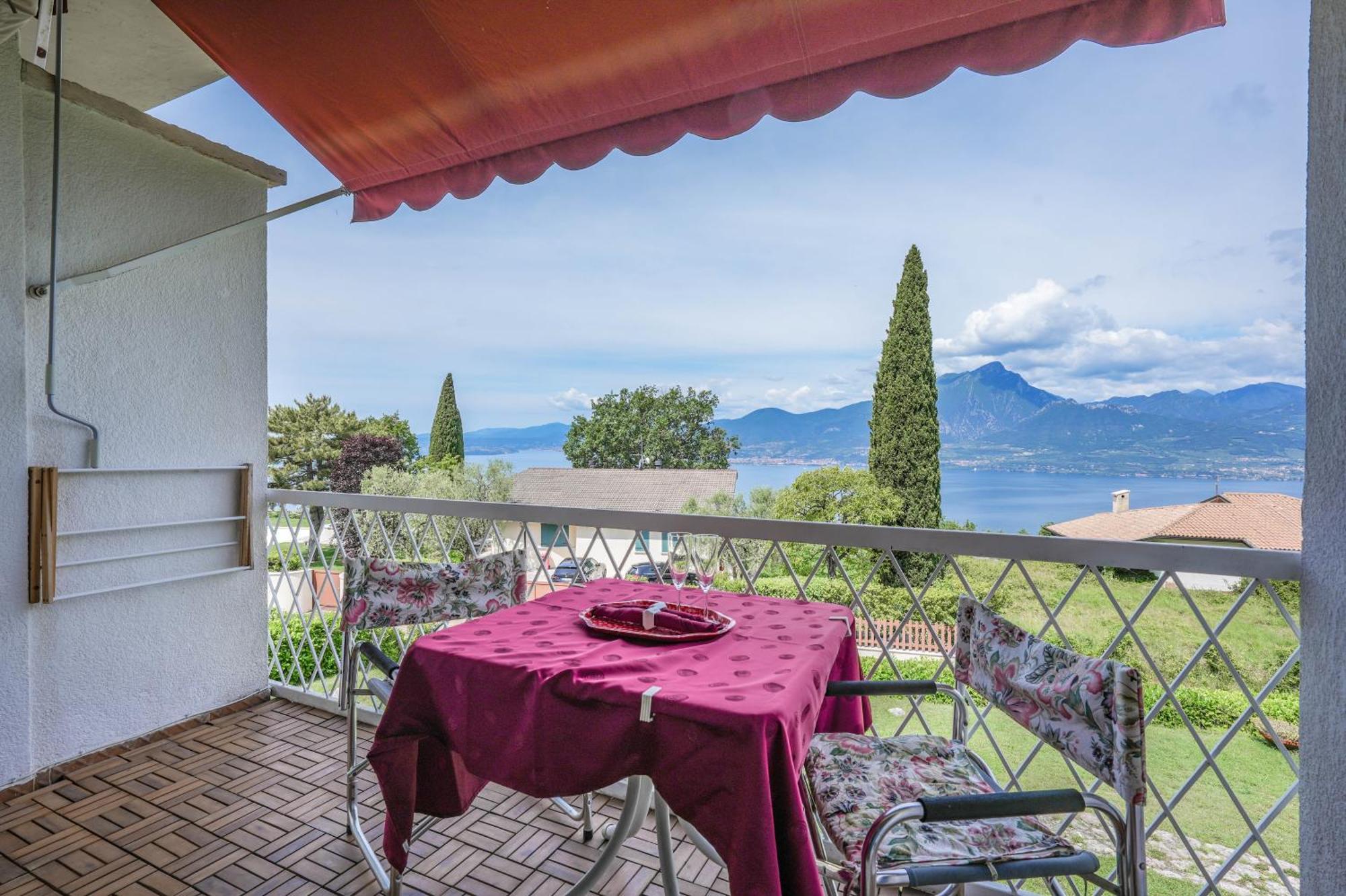 Garda Panoramic House Lägenhet Albisano Exteriör bild