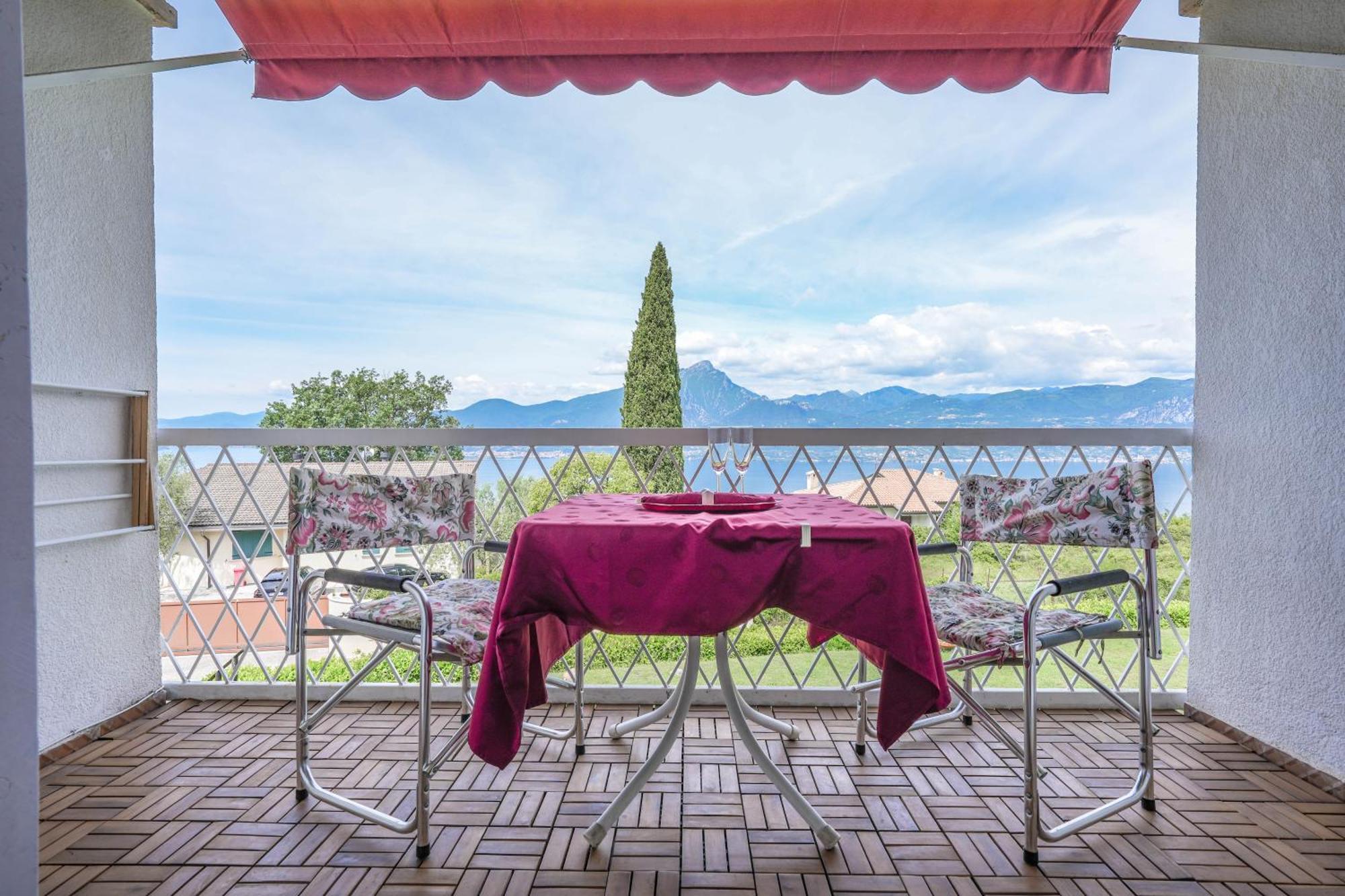 Garda Panoramic House Lägenhet Albisano Exteriör bild