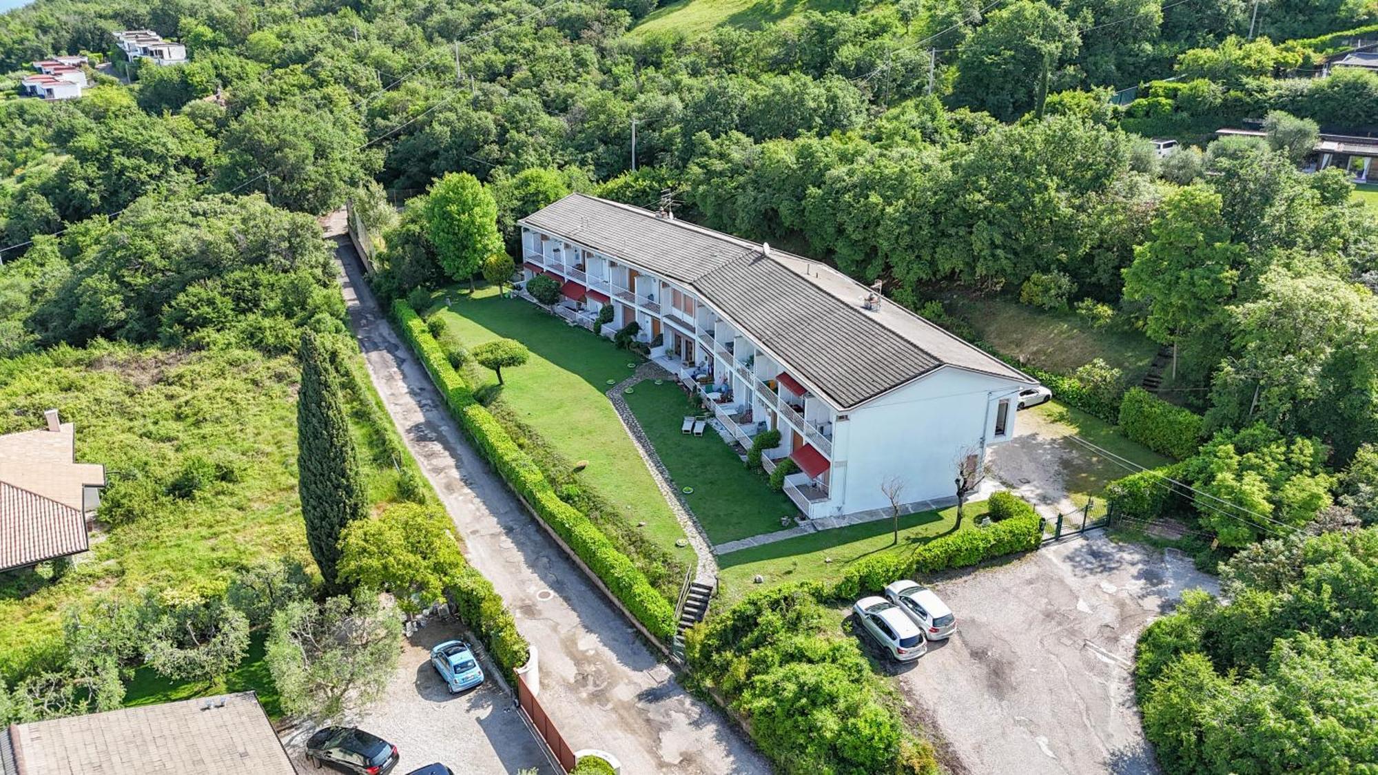 Garda Panoramic House Lägenhet Albisano Exteriör bild