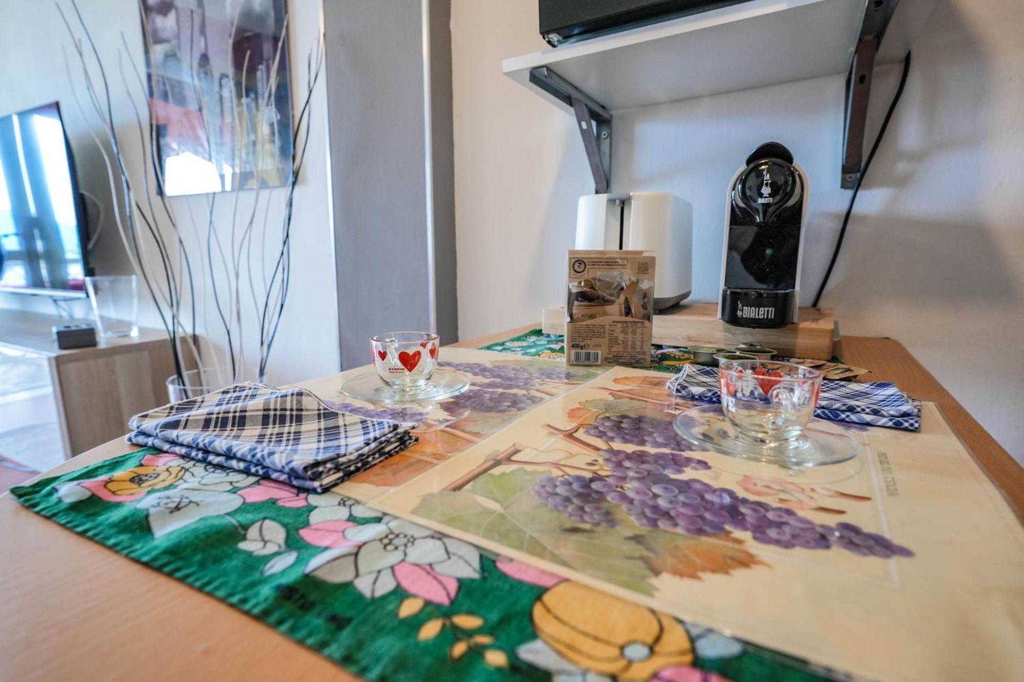 Garda Panoramic House Lägenhet Albisano Exteriör bild