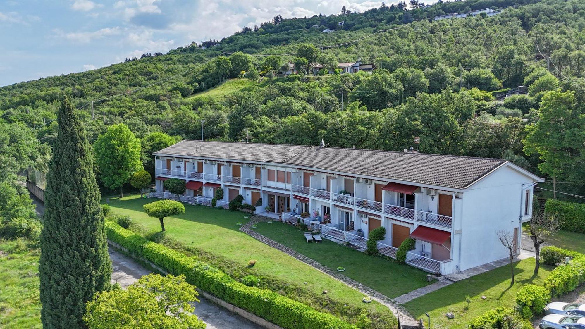 Garda Panoramic House Lägenhet Albisano Exteriör bild